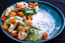 цезарь с тигровой креветкой.jpg23